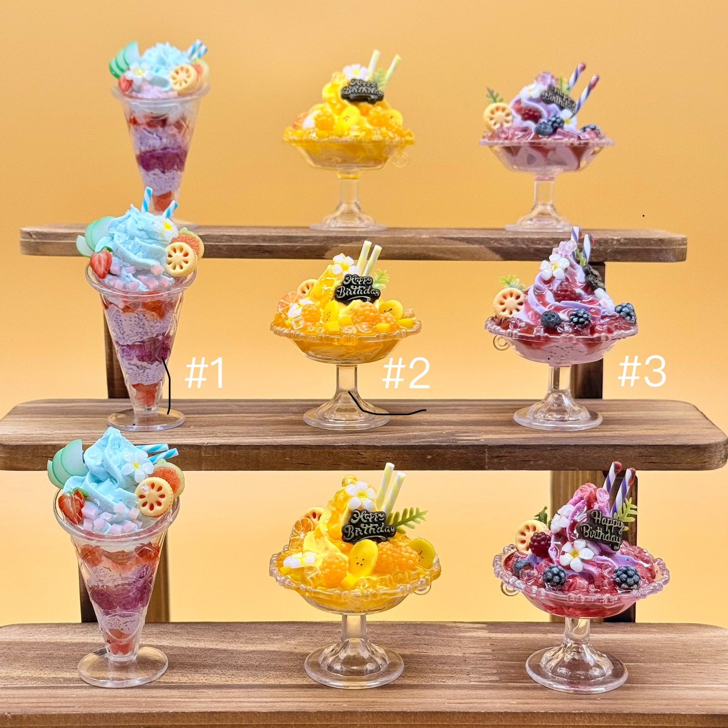 Coupes Glacées Miniatures – Desserts Colorés Faits Main