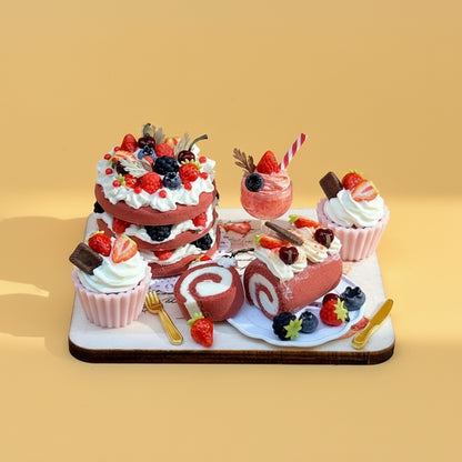 Plateau Miniature Décoratif – Fruits Rouges, Fait Main