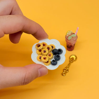 Plateau Décoratif Miniature – Thème Myrtille, Fait Main